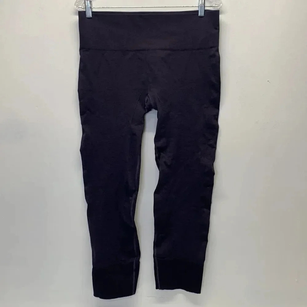 Lululemon Ebb to Street Seamless Tight Work Out  Leggings Plum Purple Size 12